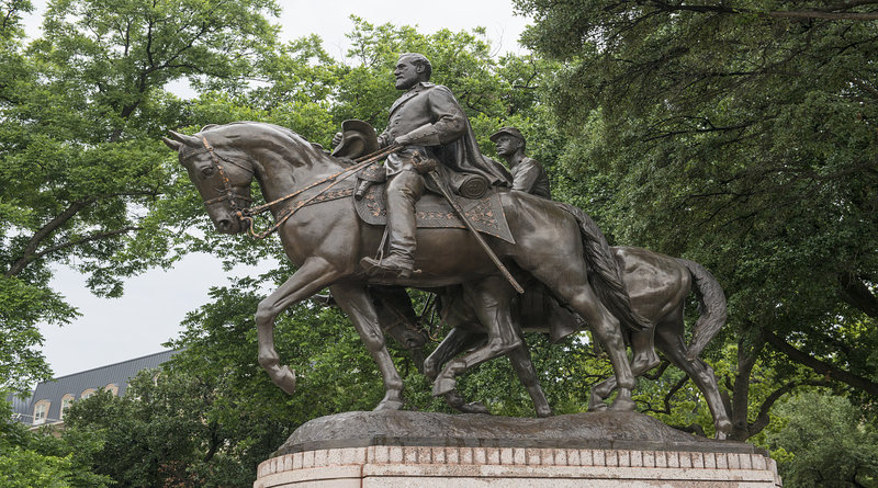 Historic Monument of Confederate General Robert E. Lee